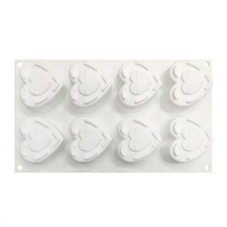 Pastry Tek Polycarbonate Heart Outline Candy / Chocolate Mold -  15-Compartment - 10 count box