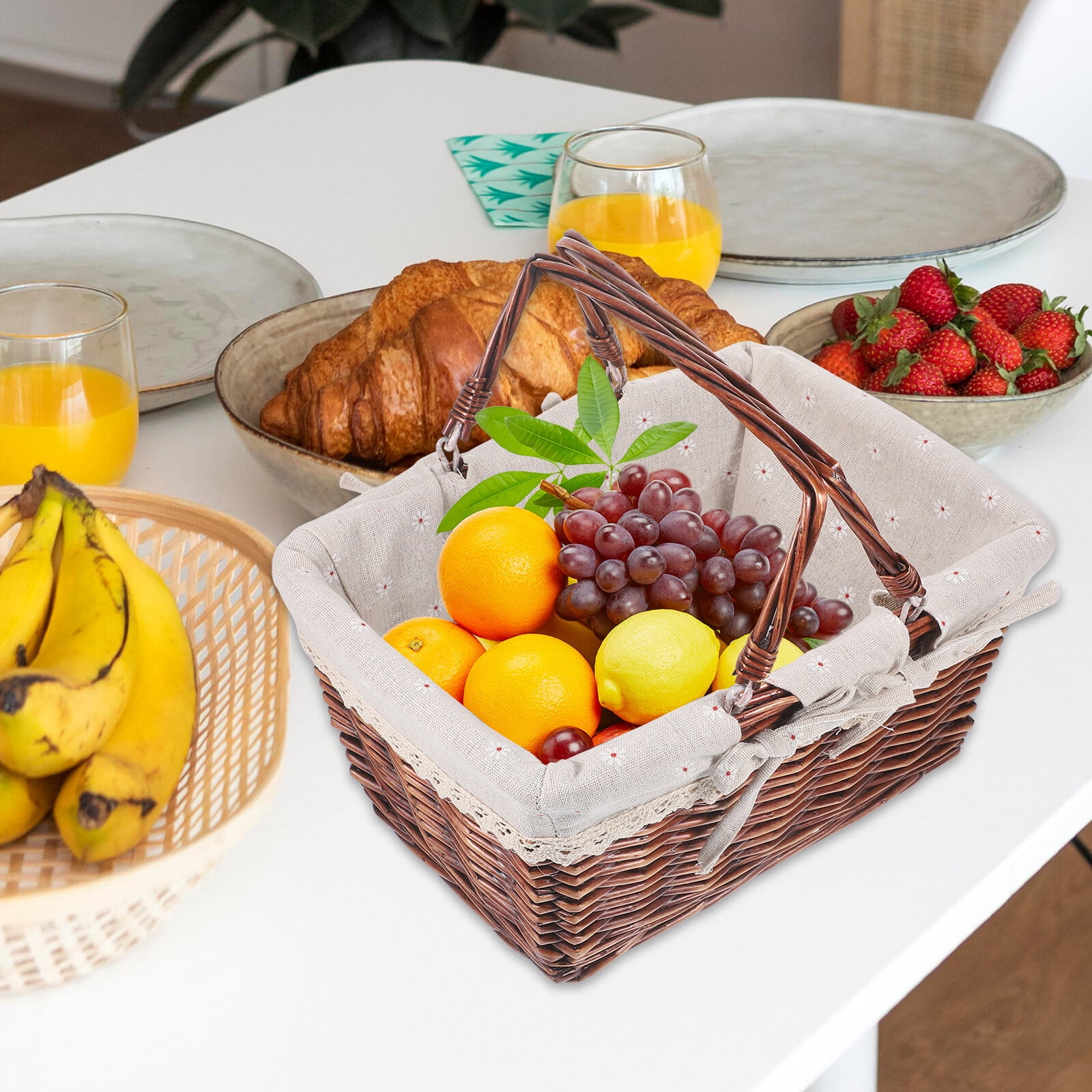 Pyramidti Wicker Picnic Basket with Handles & Liner Oval Empty Gift Basket Willow Woven Easter Eggs & Candy Storage Basket Fruit Serving Basket Kids Blanket Toy Organizer