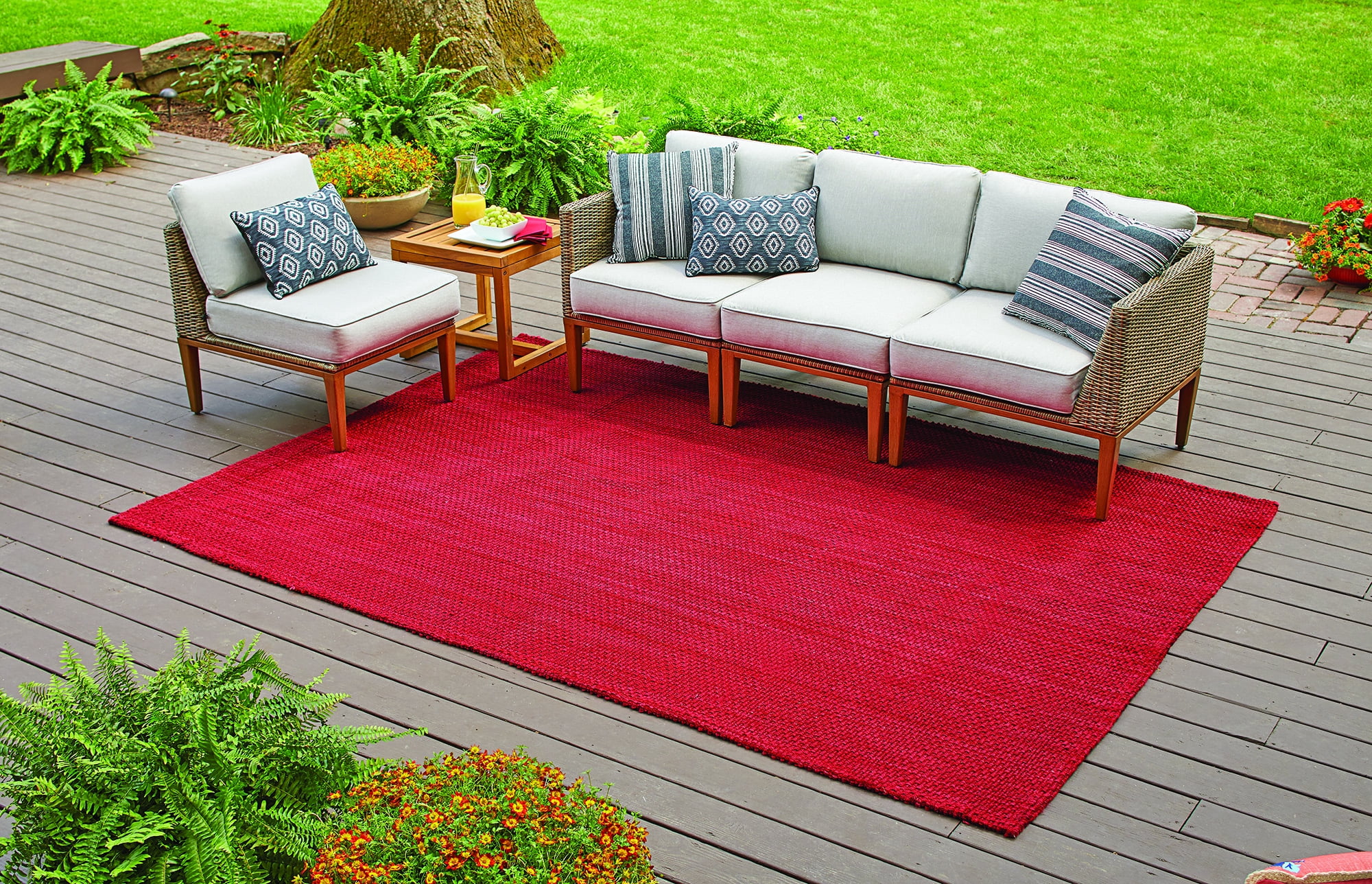 Better Homes and Gardens Hawthorne Park Indoor/Outdoor Area Rug