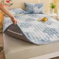 thumbnail image 4 of Colchón de cama plegable con bonitos dibujos animados para niños, colchoneta cálida y gruesa para el suelo, transpirable y agradable para la piel, cojín suave, 1 unidad, 4 of 5