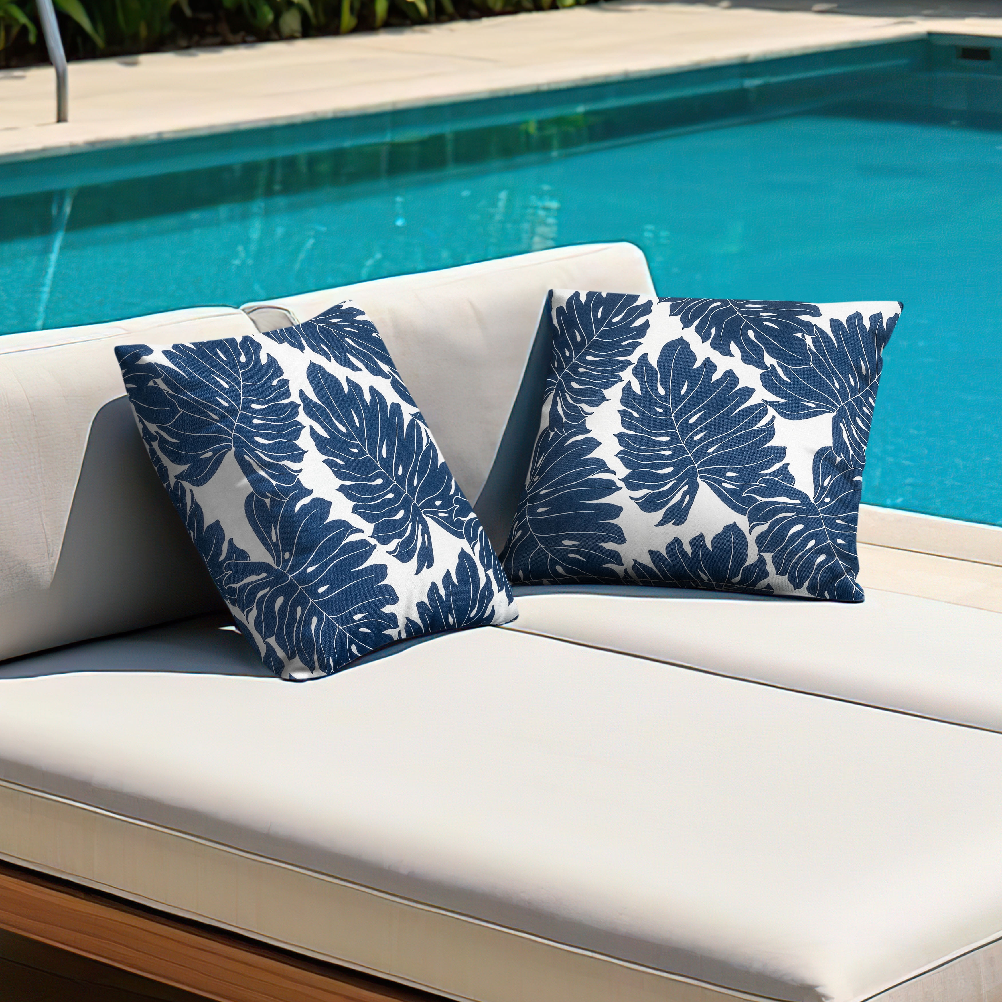 Nuu Garden Outdoor Patio Throw Pillows 17.3'' x 17.3'' x 6.5'' Set of 2 Throw Pillows with Inners Outside Bench Chair Decorative Cushions for Swing Deep Seat Bed Couch Sofa Indoor Outdoor Pillows