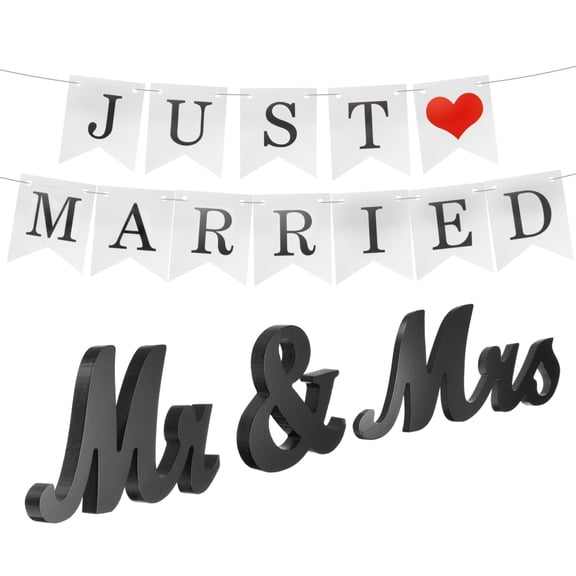 Uxcell Mr and Mrs Sign,Wooden Letters Mr & Mrs Table Sign with Banner for Party Valentine's Day Wedding Decoration,Black