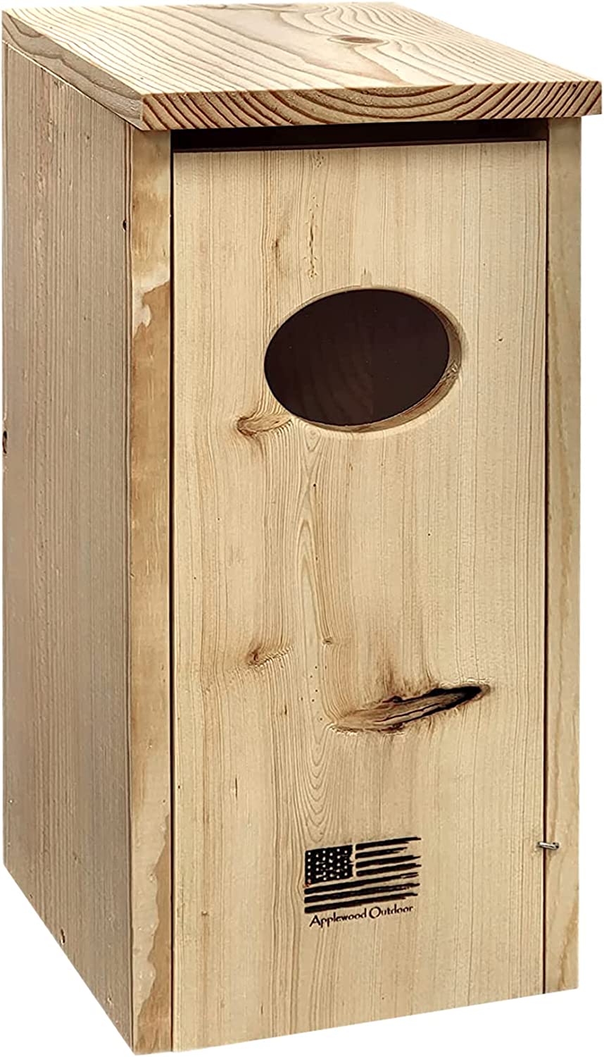 Premium Wood Duck House Built to Specifications which Will Attract