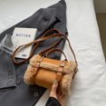 thumbnail image 4 of Bolso Pequeño Cuadrado Hombro Mano Terciopelo Felpa Con Solapa Ante para Mujer, 4 of 9