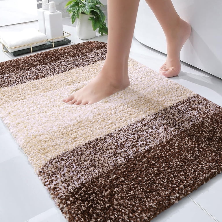 Microfiber Bathroom Mat with Gradient Stripe Pattern photo 1