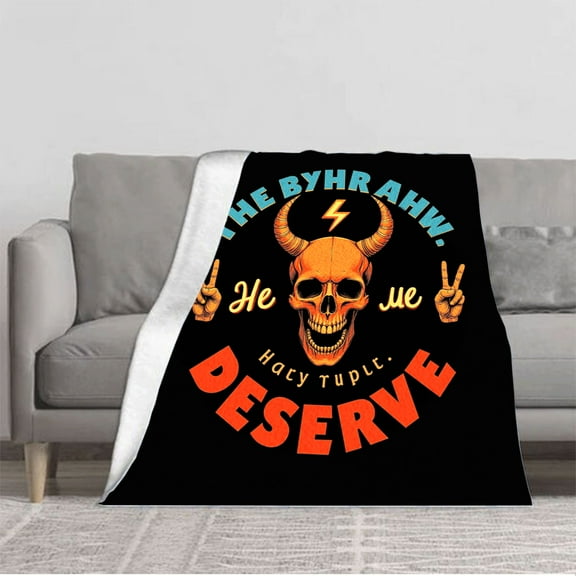 Durable Soft & Warm Flannel Blanket - Cozy Skull Design Perfect for Sofa Travel Bed or Chair