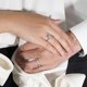 thumbnail image 5 of JeenMata Juego de Anillos para Él y para Ella Anillos de Compromiso a Juego para Parejas con Moissanita de Corte Princesa de 1,6 Quilates: Oro Blanco de 18 K sobre Plata, 5 of 6