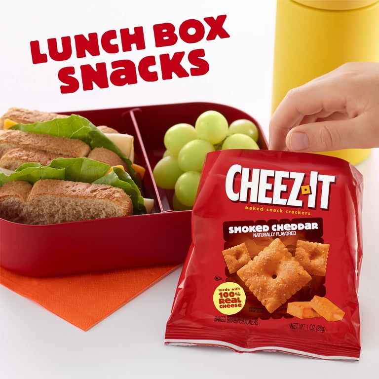 Cheez-It Smoked Cheddar Baked Snack Crackers, Lunch Snacks, 10