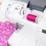 خيط خياطة متعدد الأغراض من البوليستر من Threadart - 600 متر - 50S/3 - أسود - رقم 102