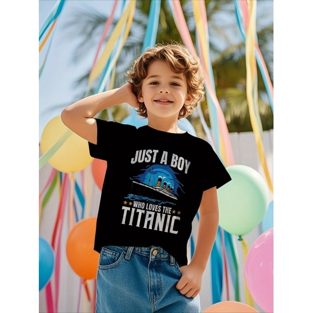 Boys' Titanic-Themed Graphic T-Shirt - "Just a Boy Who Loves the Titanic" Design, Soft & Breathable Polyester, Casual Summer Knit Tee for, Perfect for Weekend Outings & Playtime, Outdoor Playwear | M