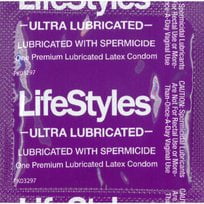 Lifestyles Ultra Lubricated w/ Spermicide + Brass Pocket Case, Lubricated Latex Condoms 24 (Best Condoms Without Spermicide)