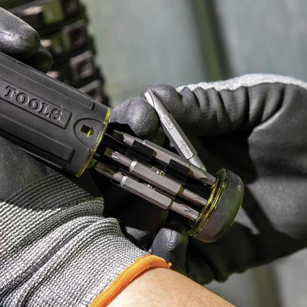 Klein Tools 32305 15-in-1 Multi-Bit Ratcheting Screwdriver