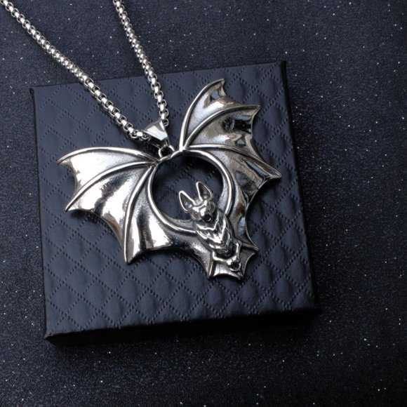 iTNHFP Custom Necklace for Women Titanium Steel Pendant Men'S Stainless Steel Necklace Personality Bat