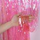 thumbnail image 4 of Paquete de 2 cortinas con flecos de papel de aluminio de oropel de 1x3 M, telón de fondo para decoración de accesorios de fotomatón de fiesta, 4 of 5