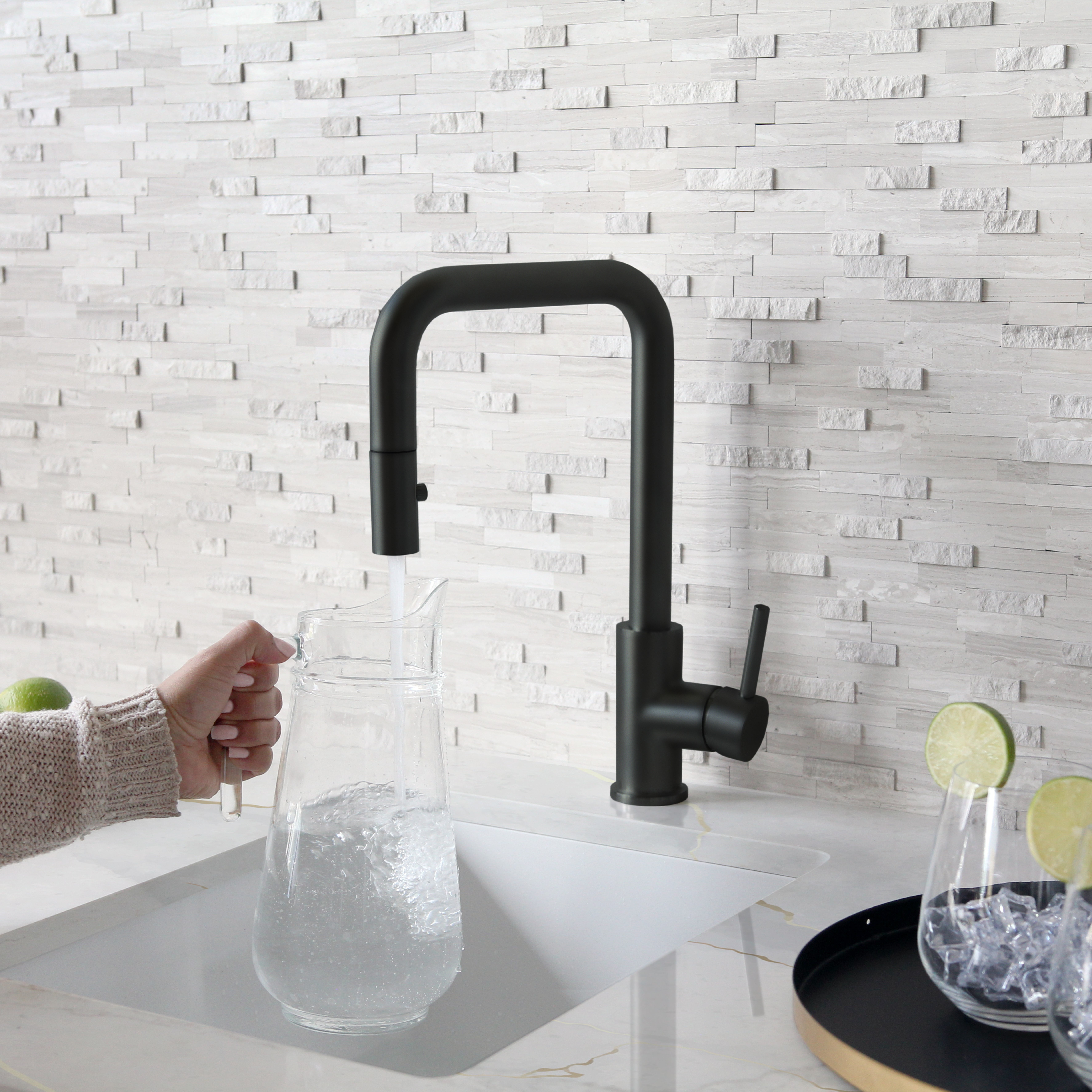 Stylish Rivo One-Handle Matte Black Pull Down Kitchen Faucet Height 14" K-148N