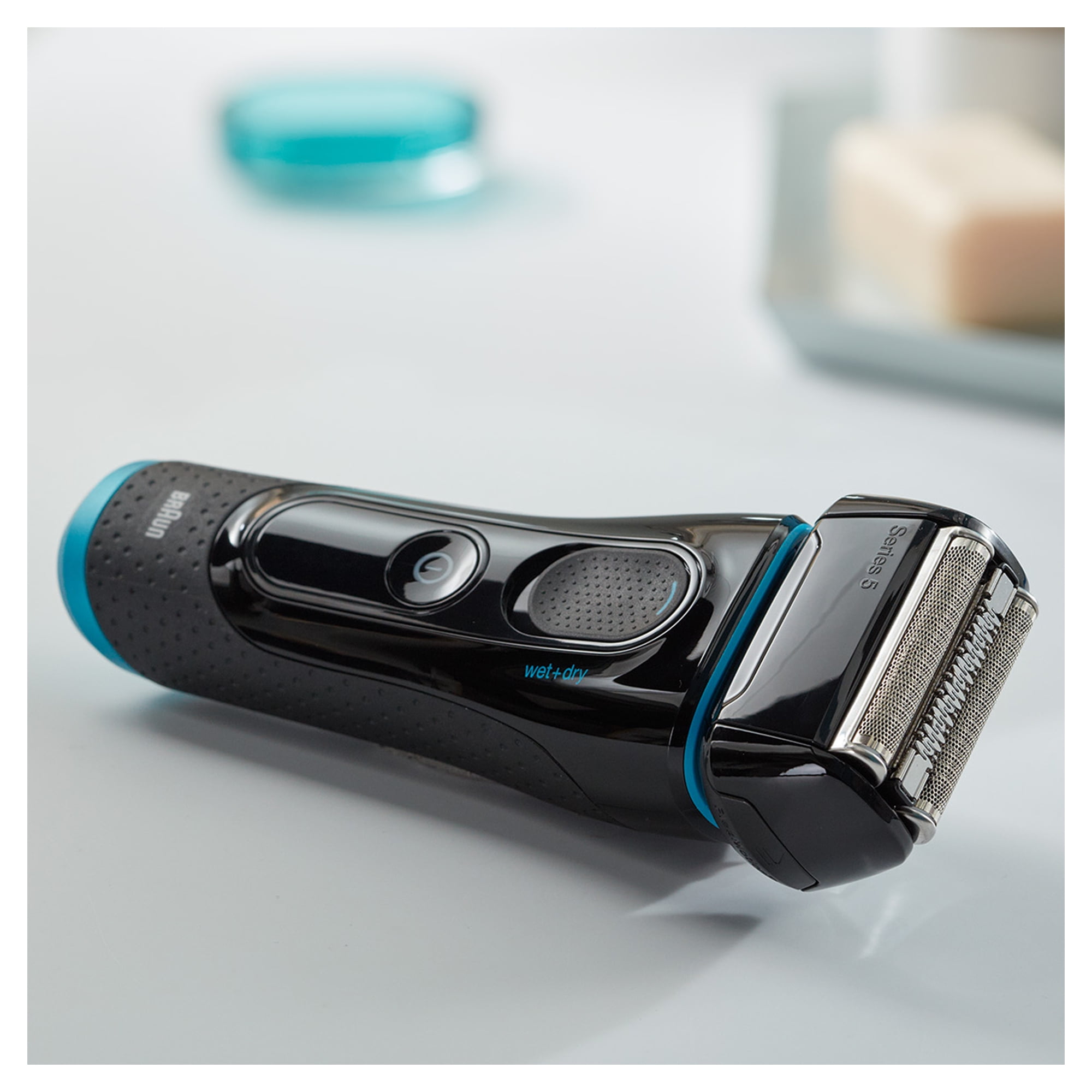 Braun Series 5 5140s Men's Electric Foil Shaver, Wet and Dry Braun Series 5 5140s Men's Electric Foil Shaver, Wet and Dry