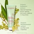 thumbnail image 3 of Limpiador Facial Clarins Espuma Suave Purificante para Piel Grasa, 3 of 9