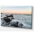 thumbnail image 2 of Baie de Biscay Vagues Blanches Frappant la Plage, 2 of 3