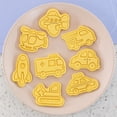 thumbnail image 3 of Cortadores de galletas para vehículos de transporte, cortador de estampado con tema de transporte de 8 piezas para galletas, pasteles, queso y hornear, 3 of 5