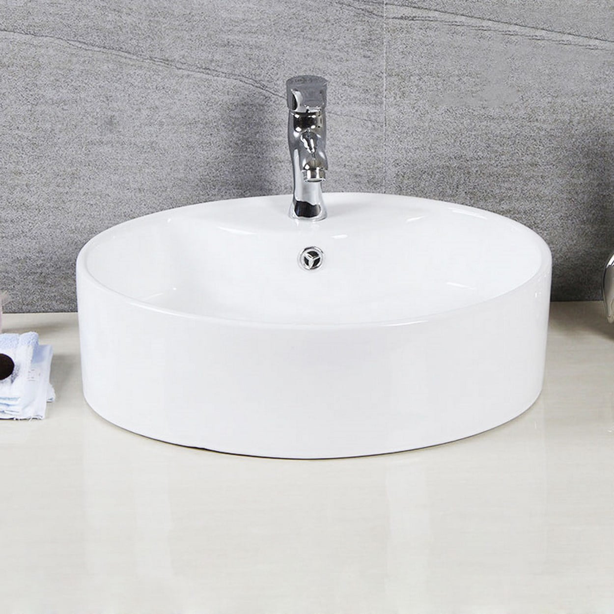 Safavieh Solea Brook Bathroom Sink in White