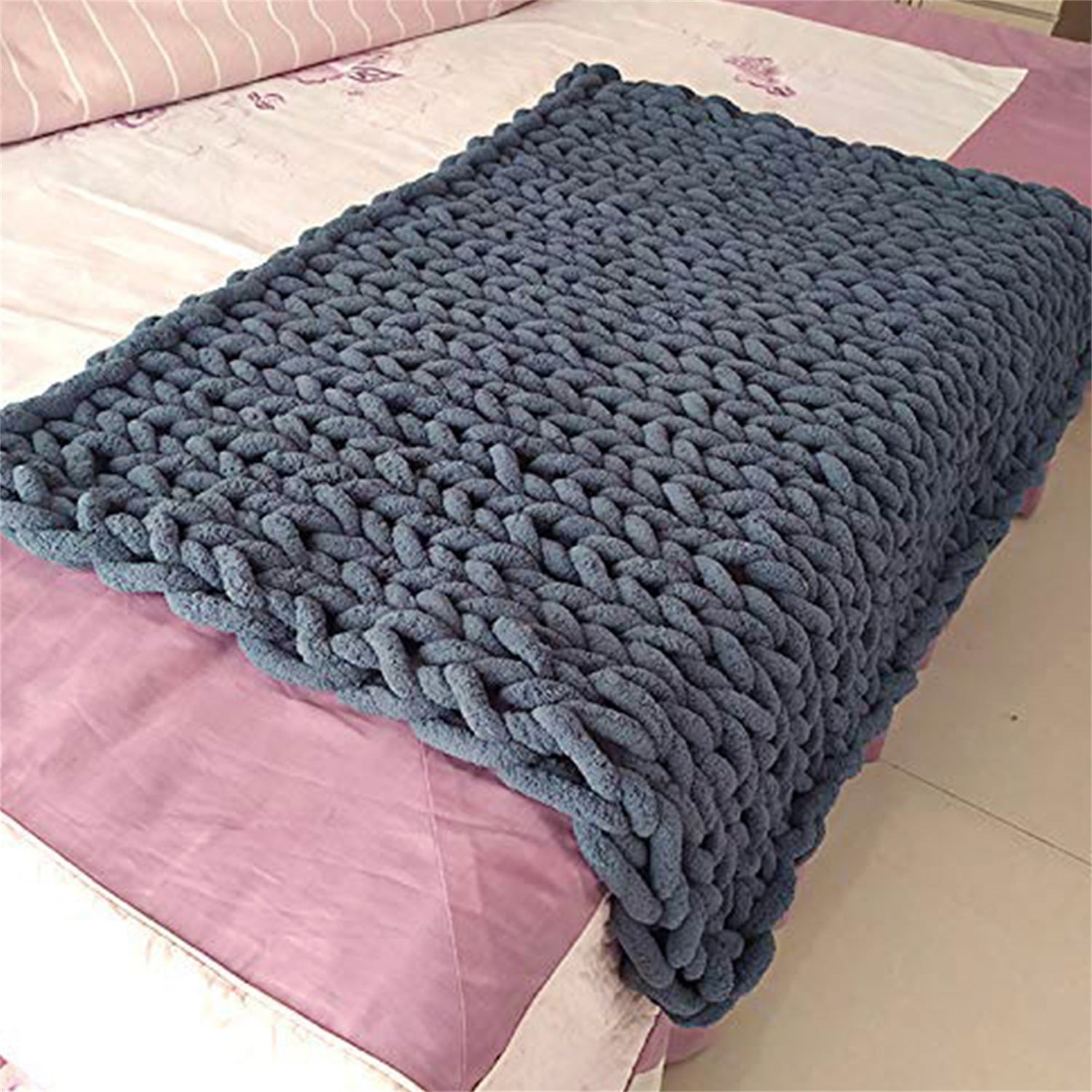 Lowestbest Chunky Knit Blanket, Handmade Warm Soft Throw Blanket, Cable Knit Blanket - Dark Grey (47" x 59") Lowestbest Chunky Knit Blanket, Handmade Warm Soft Throw Blanket, Cable Knit Blanket - Dark Grey (47" x 59")