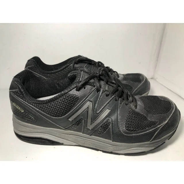 New Balance 1540 V2 Men Size 9 4E Black Motion Control Running Shoe M1540BK2