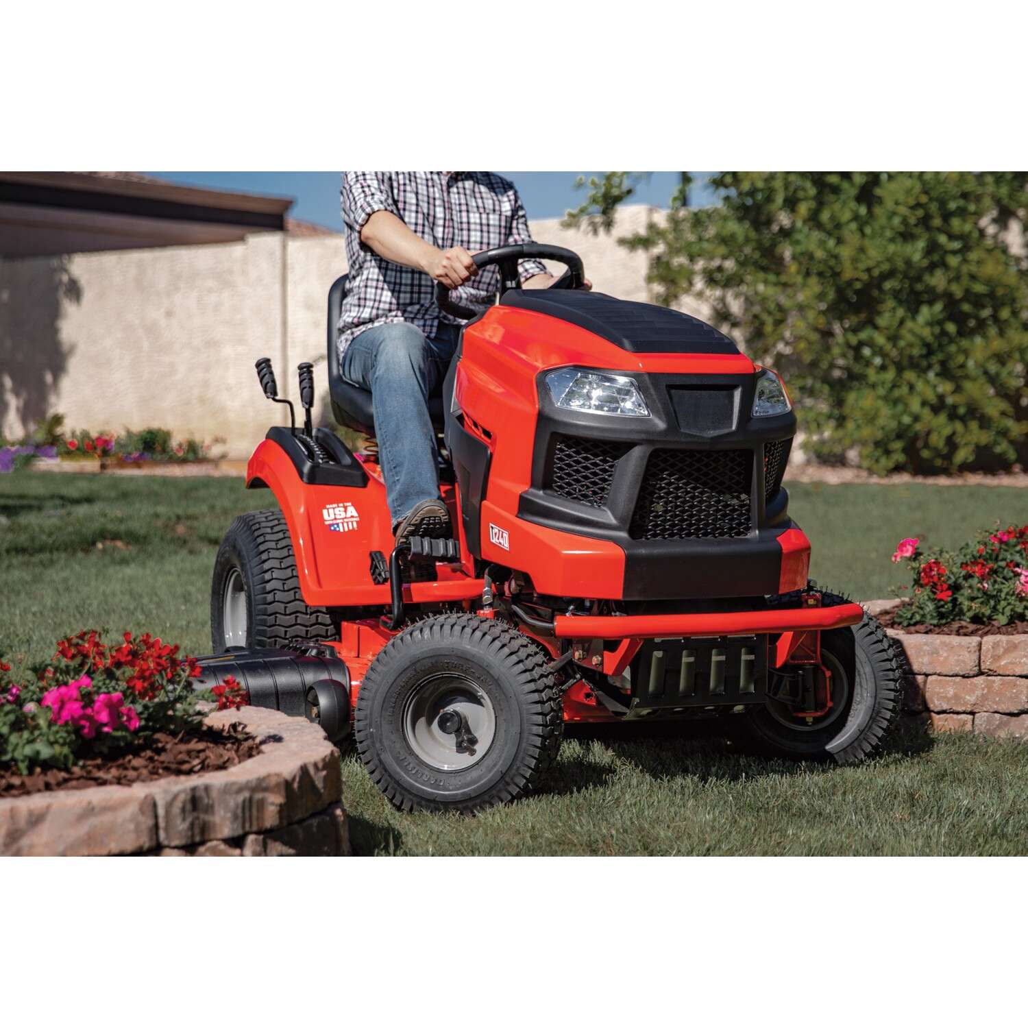 CRAFTSMAN T240 Turn Tight 22 HP V twin Hydrostatic 46 in