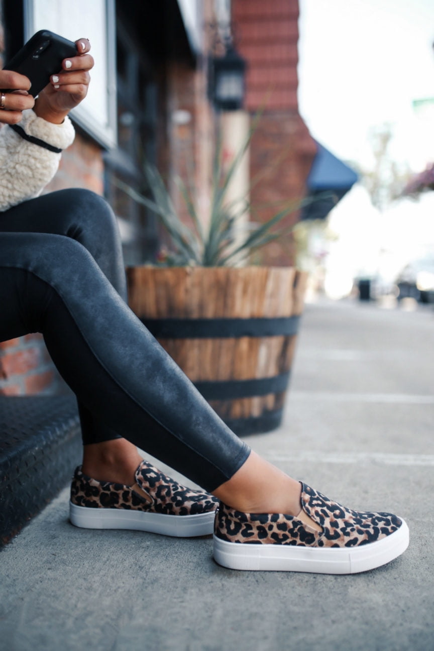 steve madden gills leopard