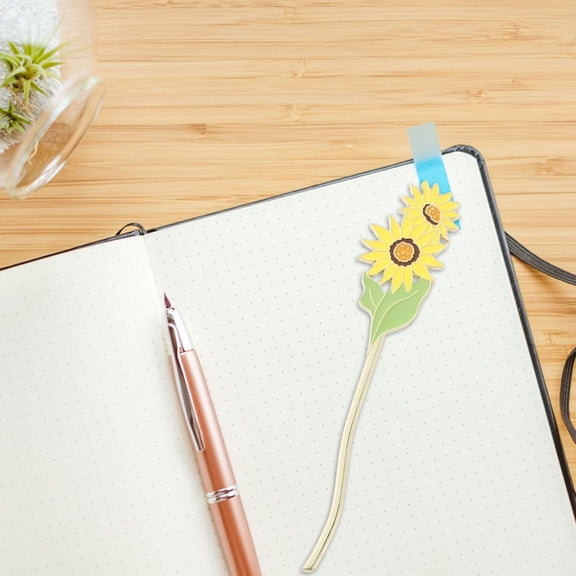 Flower Bookmark, Metal Bookmarks with Chain, Exquisite Flower Metal Bookmarks, Unique Delicate Flower Art Bookmarks for Women Book Lovers, Birthday Gifts, Mother's Day, Teacher Appreciation Gifts