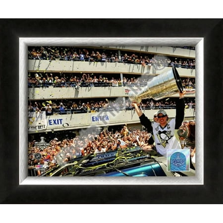 Cup Champion Wall Sidney Crosby 2009 Stanley Cup Champions Victory P... Framed Photographic Print Wall Art ()