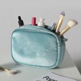 thumbnail image 2 of Organizador de cosméticos azul para guardar artículos de belleza en movimiento, bolsa de maquillaje portátil para viajes, 2 of 8