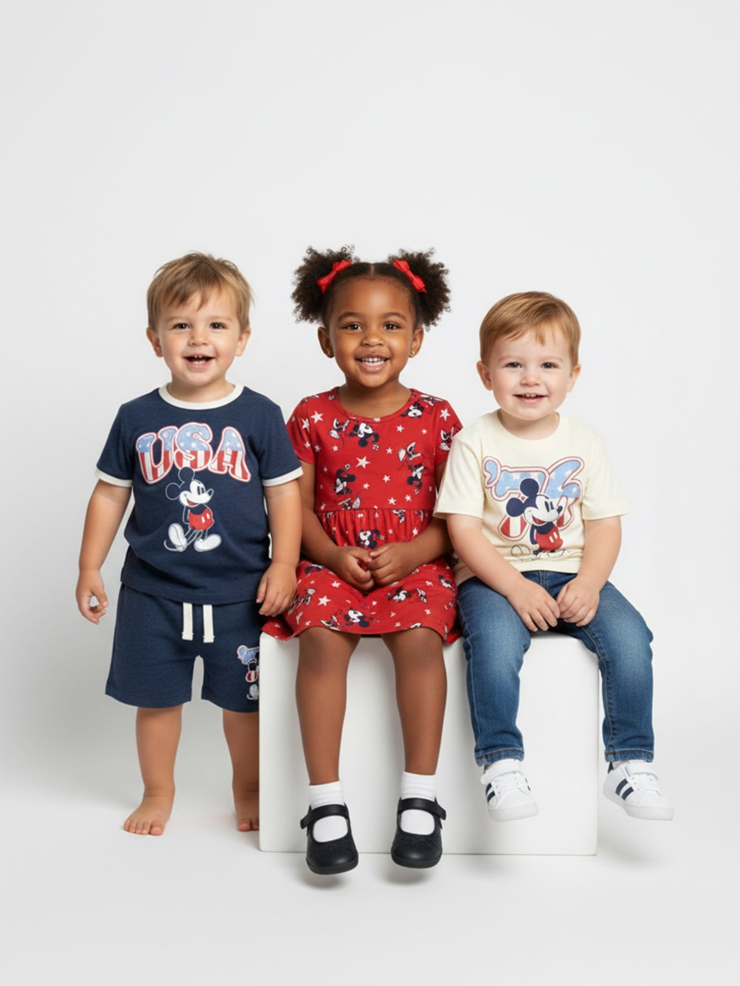 Disney Mickey Mouse Toddler Boys USA 76 Graphic Tee with Short Sleeves, Sizes 12M-5T