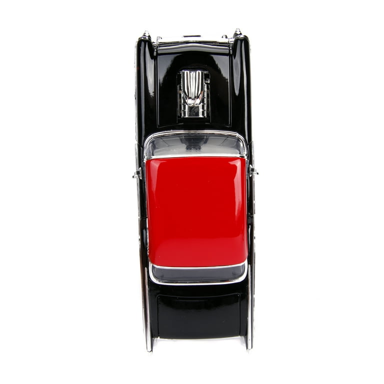 Jada Toys Chevrolet 1:24 Scale '57 Chevy Bel Air Diecast Car