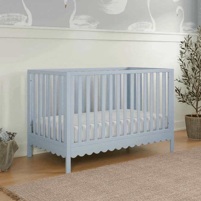 daVinci Sammy Scallop 4 in 1 Convertible Crib, Powder Blue