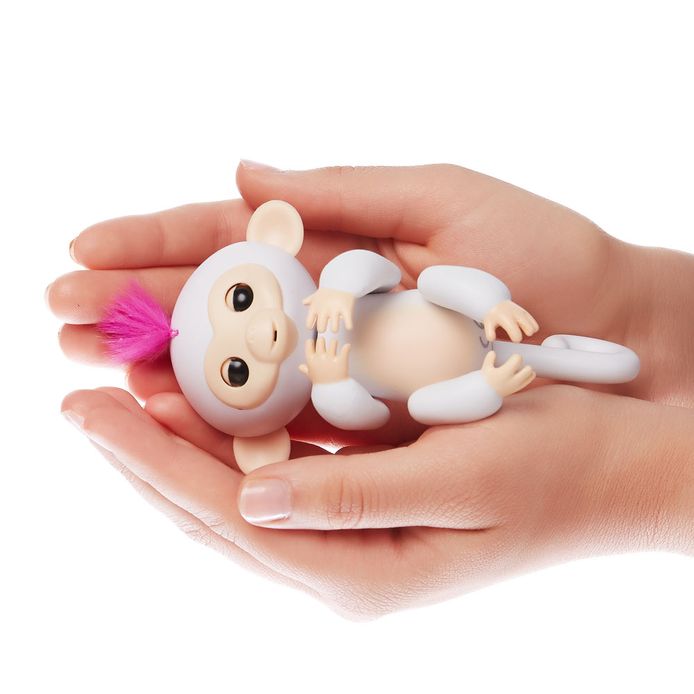 Fingerlings - Interactive Baby Monkey - Sophie (White with Pink Hair) By WowWee - image 5 of 9