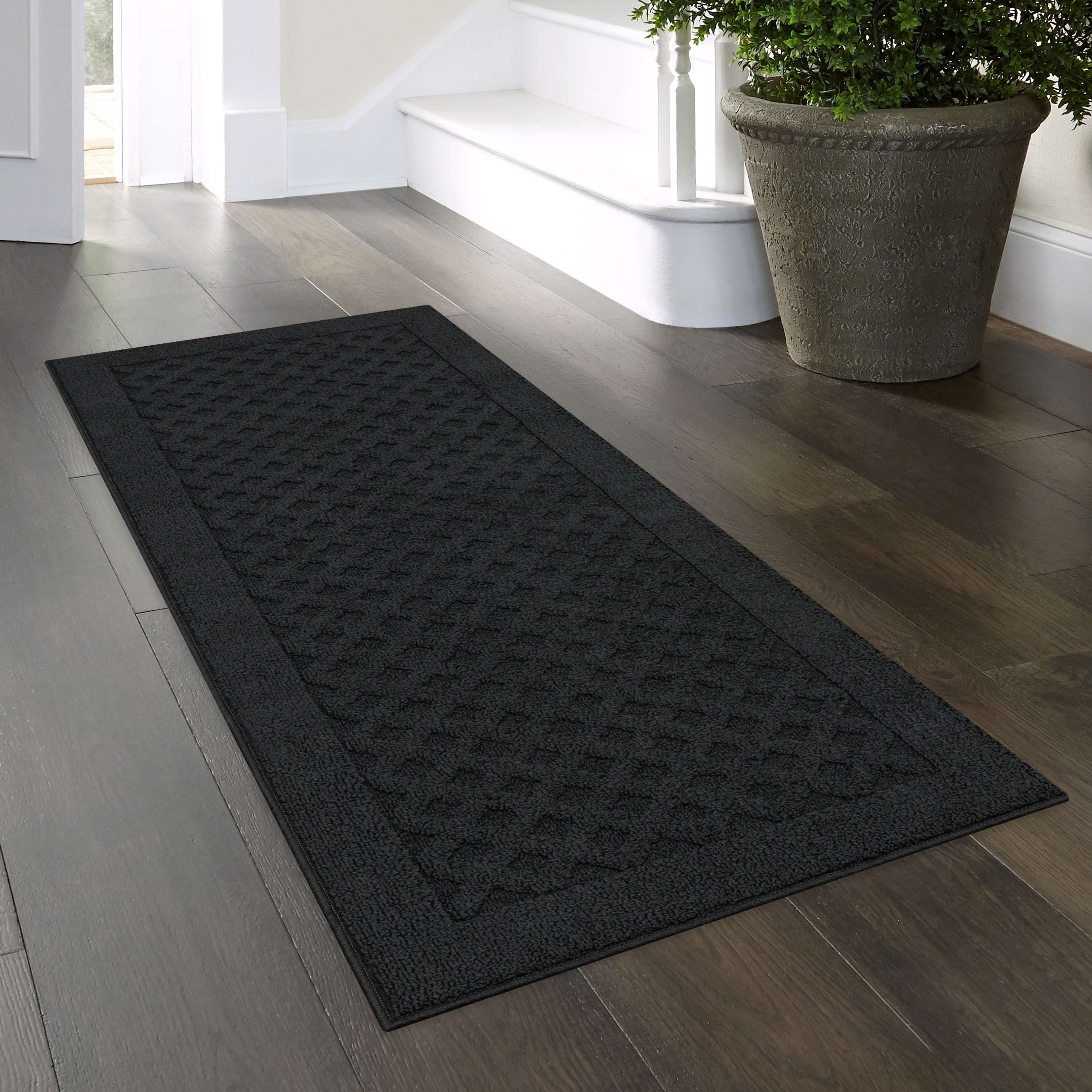 Mainstays Dylan Solid Diamond Olefin Black Indoor Runner Rug, 2'x6'