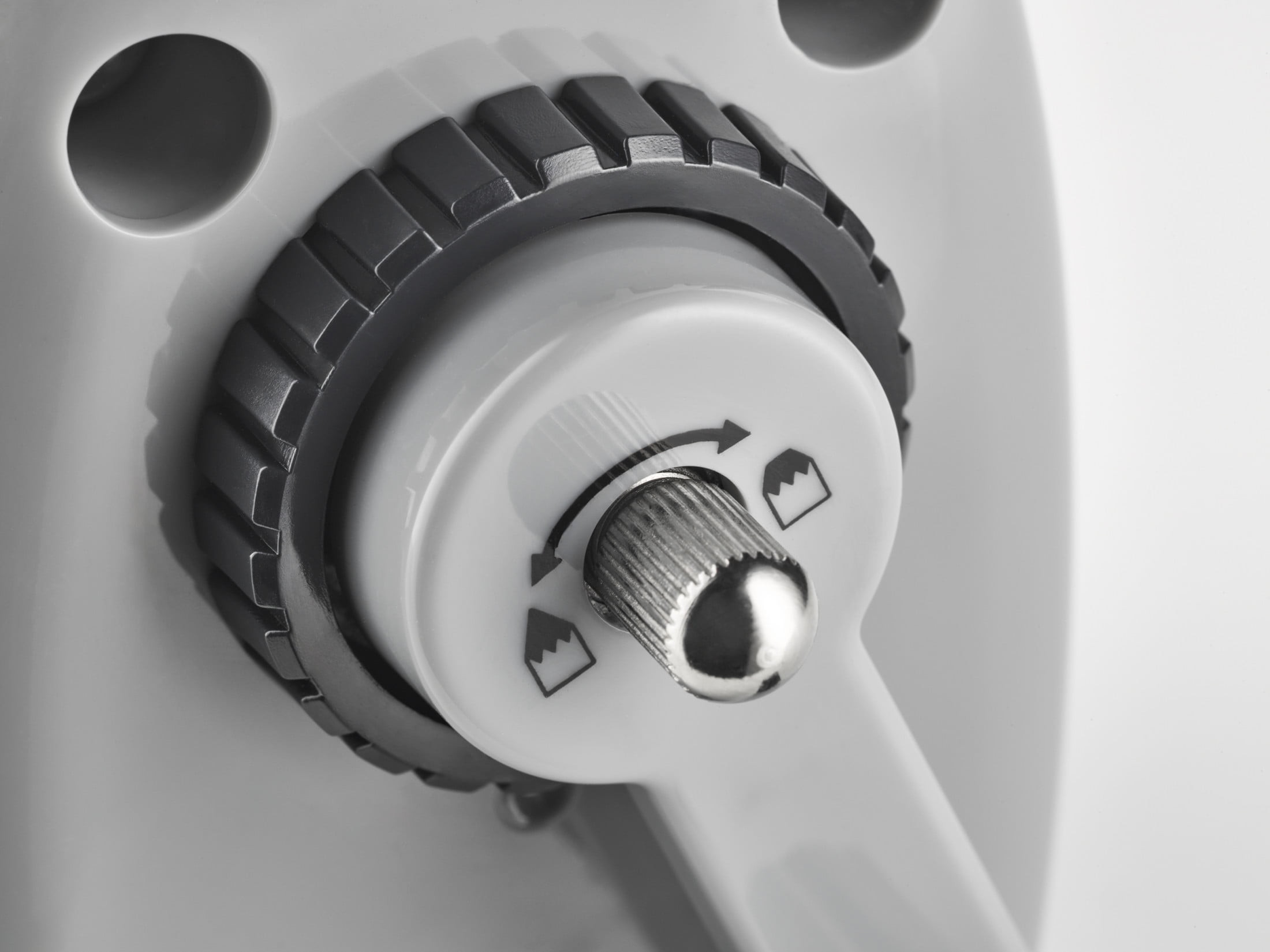 Dahle 133 Pencil Sharpener w/Point Adjuster, For Graphite & Colored Pencils