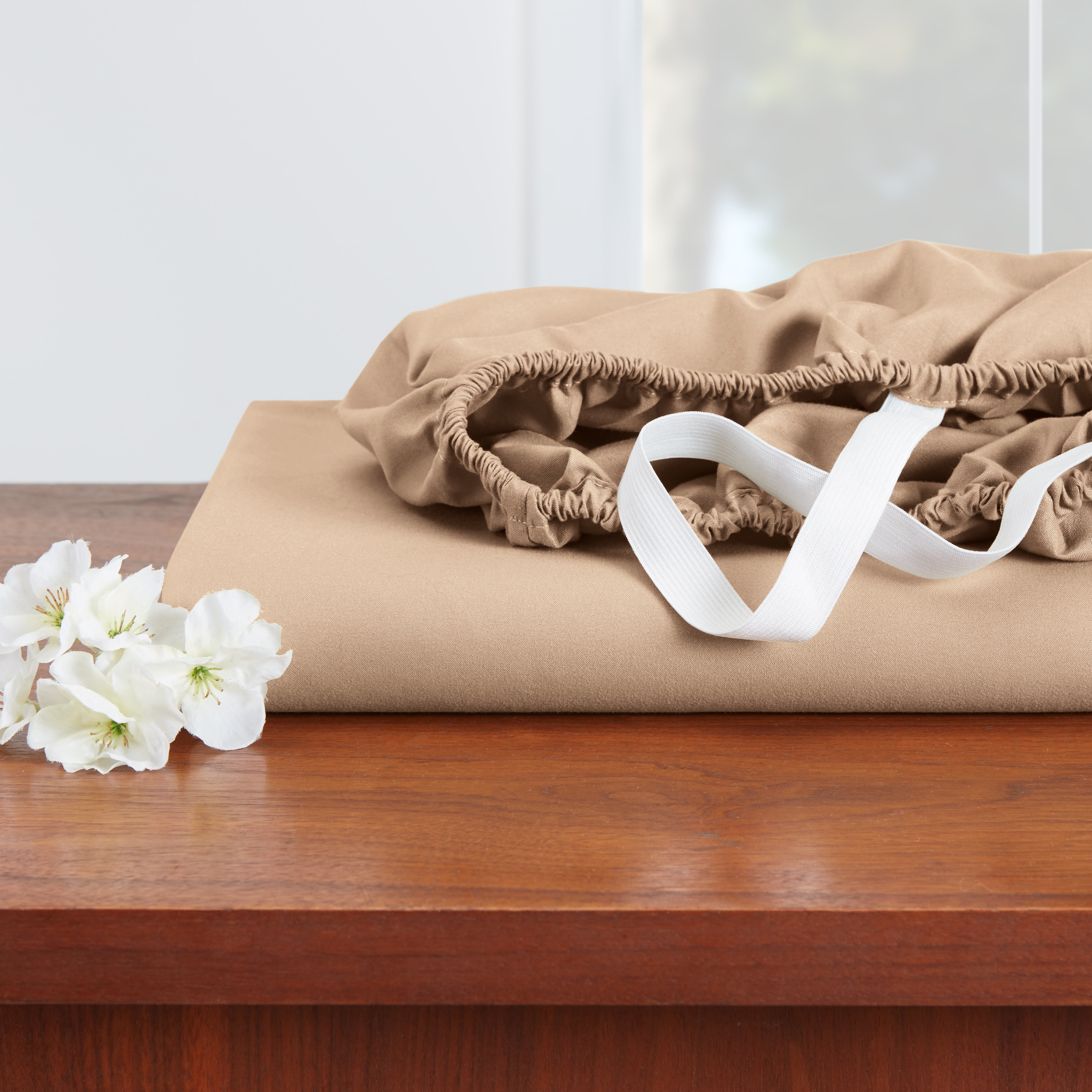 Hearth & Harbor Deep Pocket 4 Piece Solid Bed Sheet Set, 1800 Thread Count Microfiber Sheets, Full, Taupe S&