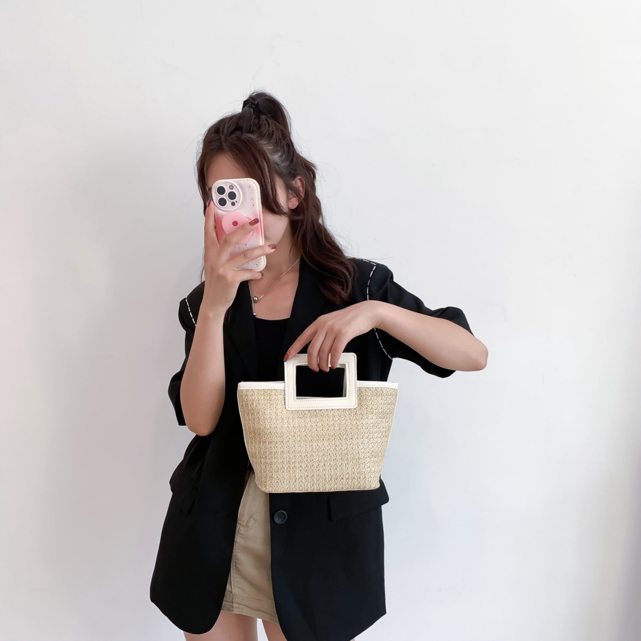 Women's Beige Straw Tote Bag - White Square Open Handle, Versatile for Daily & Vacation