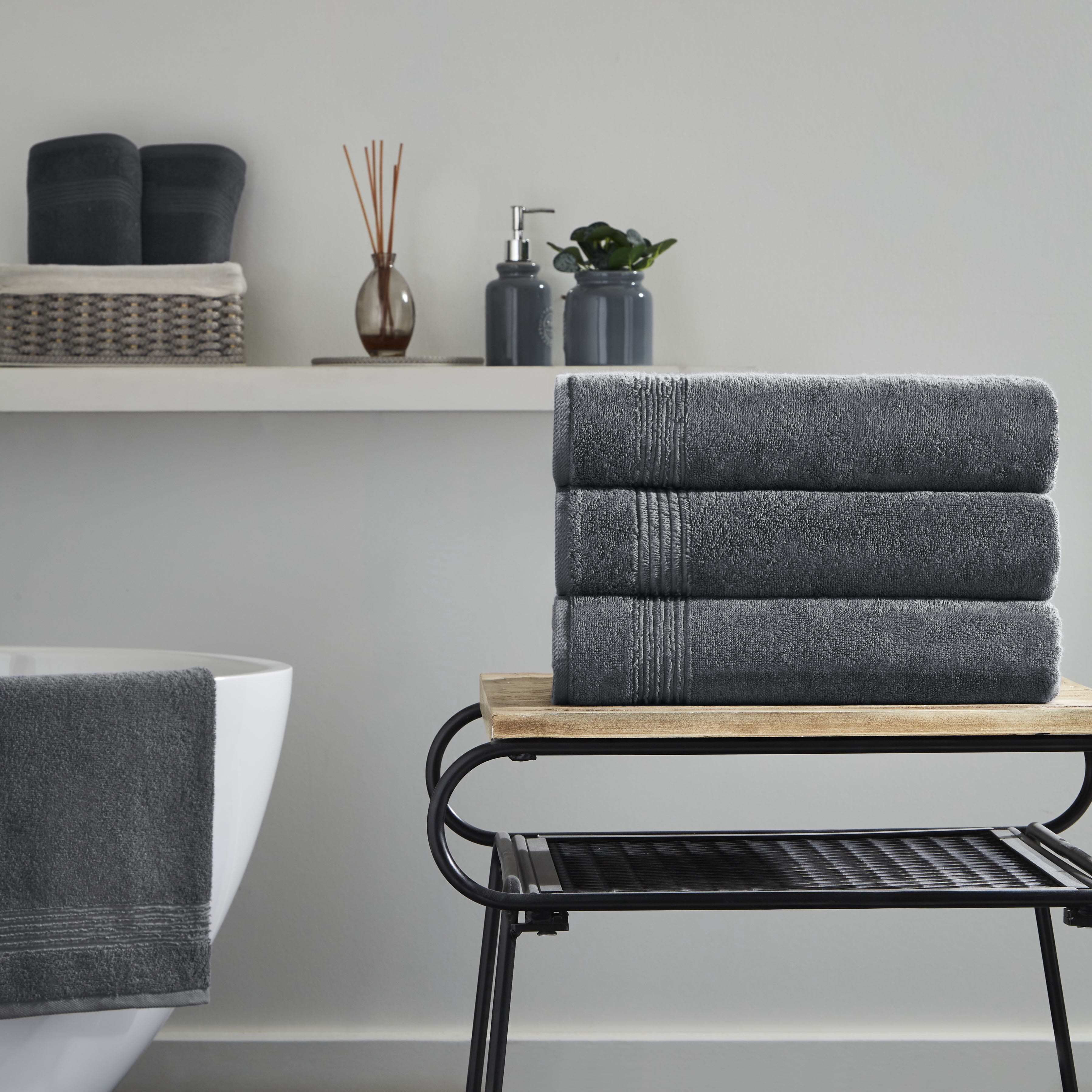 Ozdilek 4-Piece Bath Towels, 30x60" 100% Turkish Cotton, Quick-Dry & Lightweight Body Towels, Breathable, Space-Saving Shower Towel Set for Bathroom, Pool, Gym, Anthracite Grey