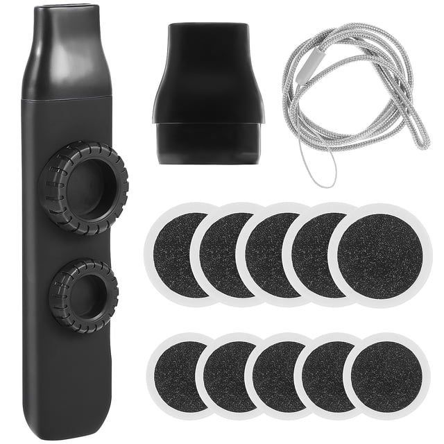 Kazoo, instrumento musical de acompañamiento con doble orificio, incluye cordón de repuesto y membranas redondas.