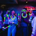 thumbnail image 2 of Artículos para fiestas Camlinbo que brillan en la oscuridad, 148 unidades con gafas, 2 of 6