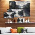 thumbnail image 4 of Design Art - Rivière de Montagne avec Brouillard et Pluie, 4 of 4