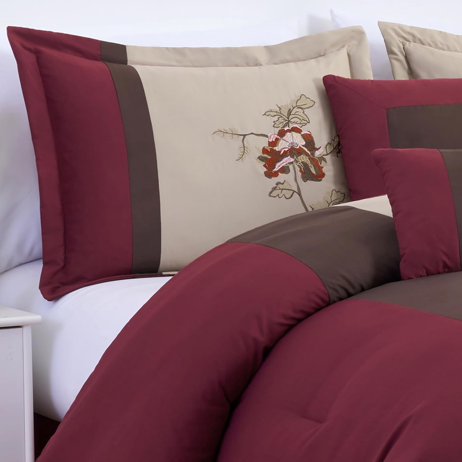 Chezmoi Collection Floral 7 Piece Comforter Sets, Full with Shams, Bed Skirt, Cushions, Breakfast Pillow