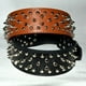 thumbnail image 4 of Un collar para perros con púas, adecuado para perros grandes y medianos,, 4 of 5