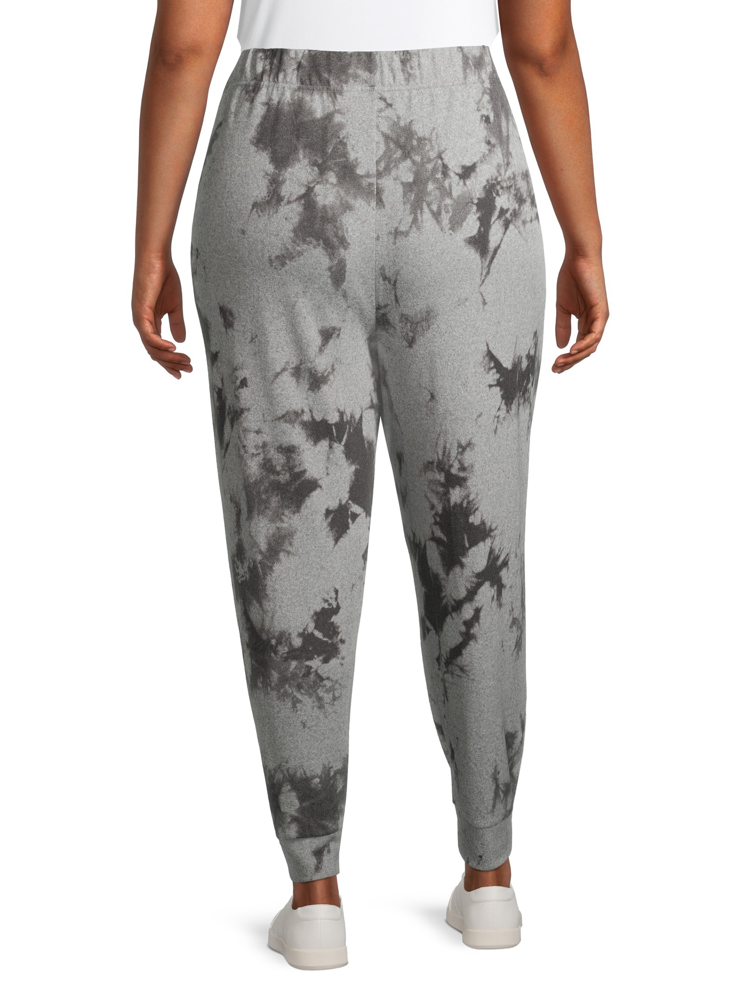 Plus Size Printed Cozy Joggers 