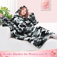 thumbnail image 3 of Sudadera portátil Waitu Camo para mujeres y hombres, 3 of 6