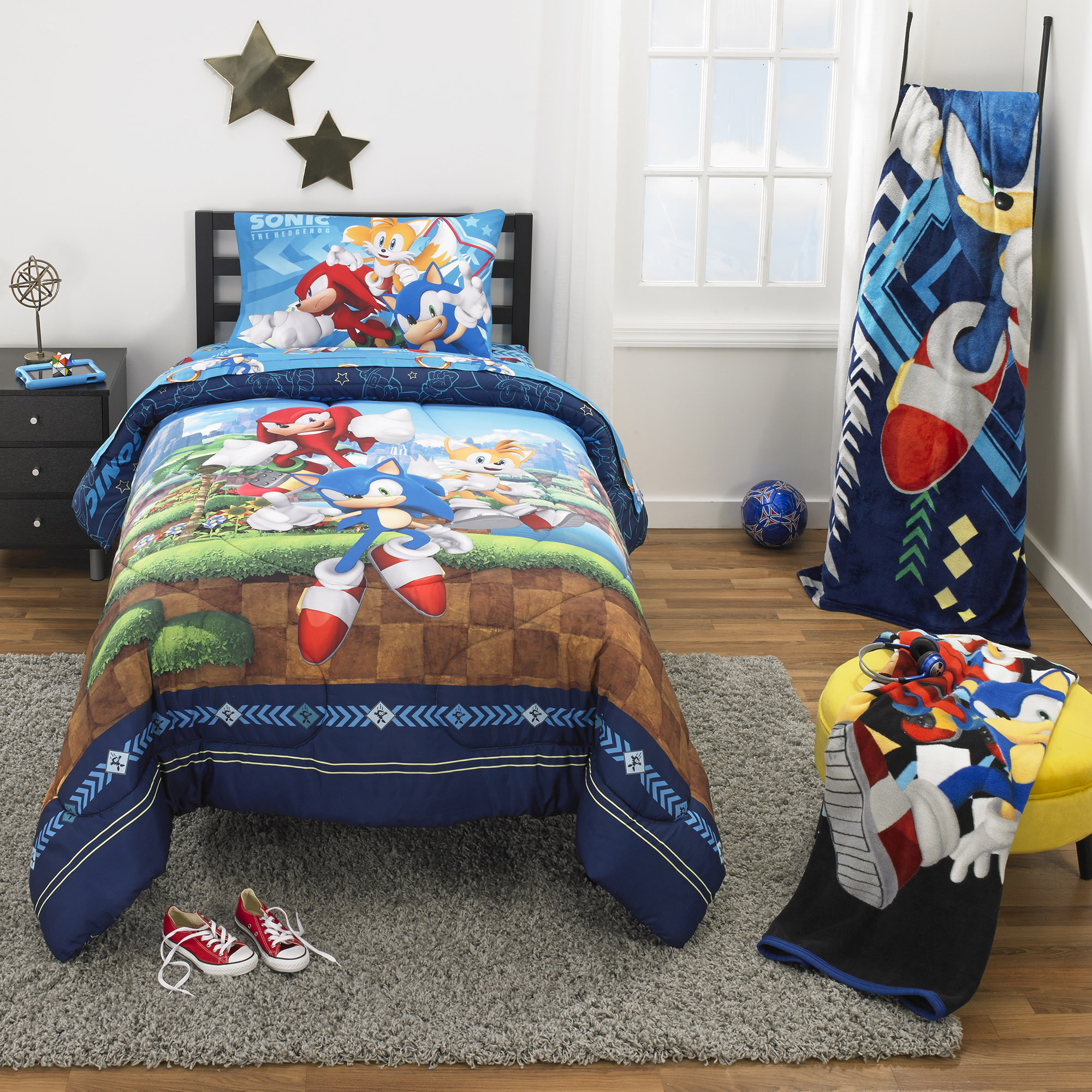SEGA Sonic the Hedgehog Kids Reversible Comforter Set, Twin/Full photo 3