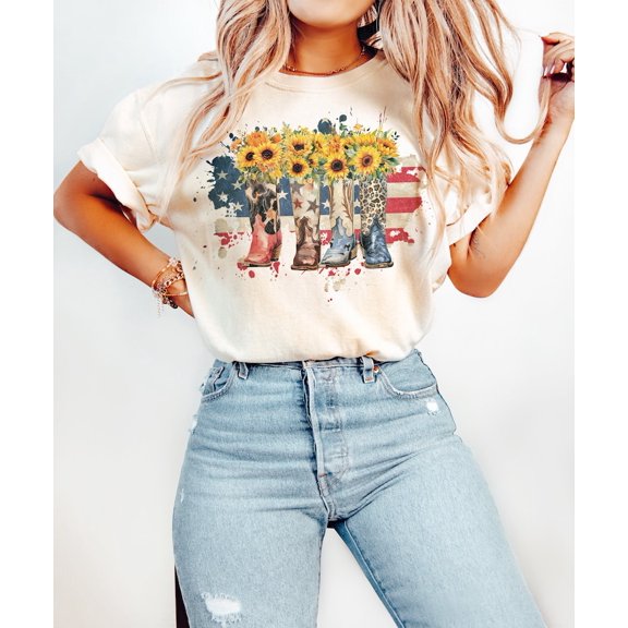 Sunflower Western T-shirt, 4th of July Girl, America Country Style, Girly Rodeo Shirt, Retro Patriotic Tee