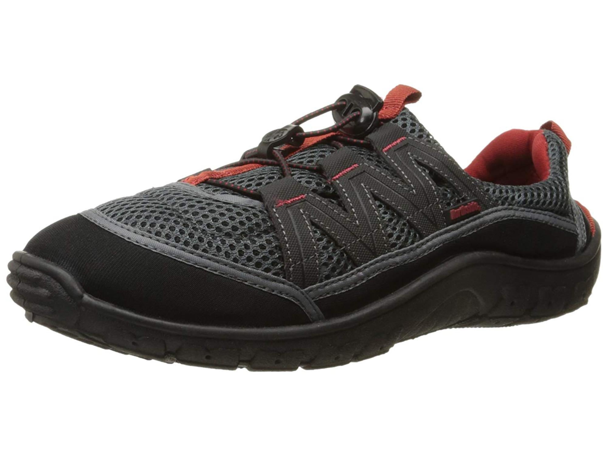sturdy water shoes